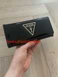 Nowy portfel Guess.