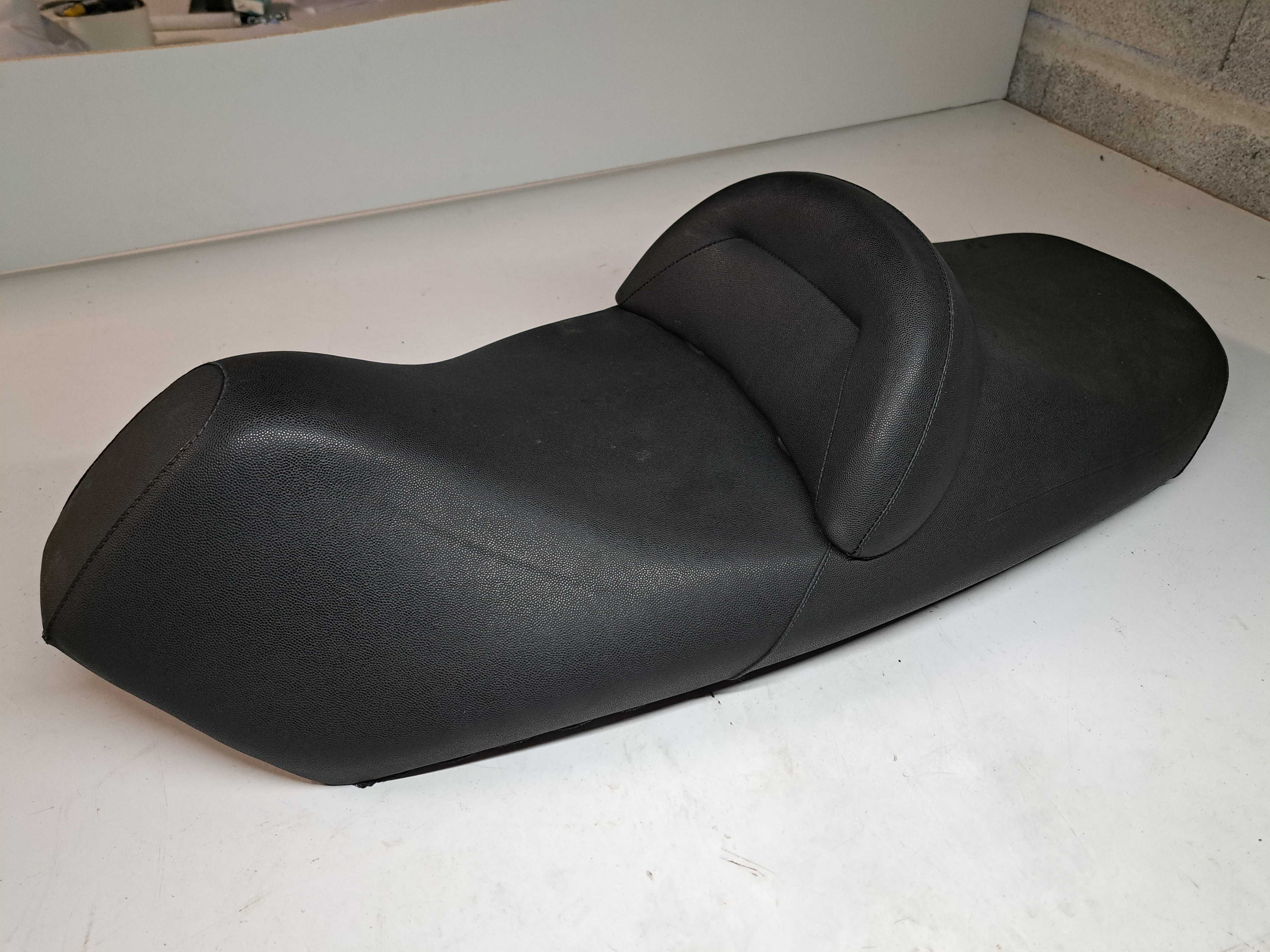 ASSENTO / SELA PIAGGIO X9