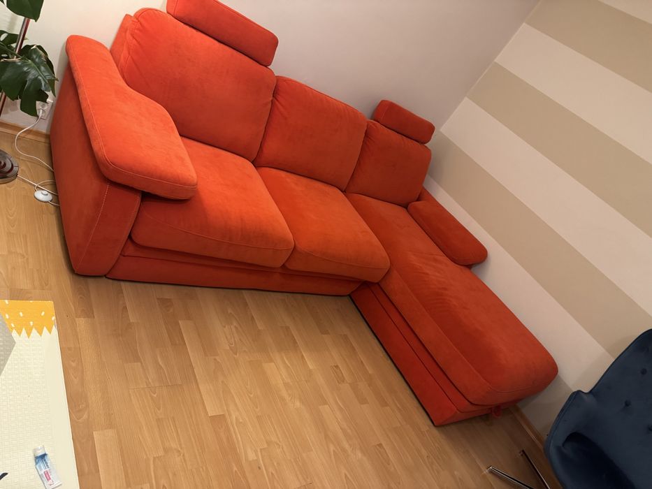 Narożnik Kanapa Czerwona zadbana