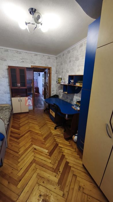 Оренда 3 кімнатної квартири Лівий берег газове опалення