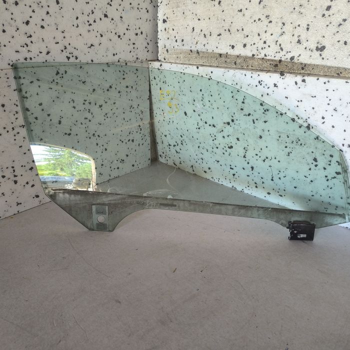 Szyba prawa drzwi BMW E92 e93