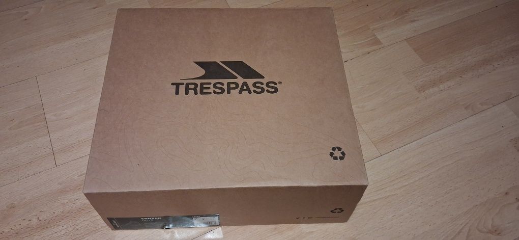 Buty trekkingowe Trespass Conrad r. 42 NOWE.