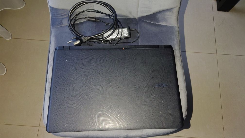 Laptop Acer ES1-533 SSD WIN10