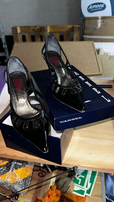 Sapatos Verniz Pretos Salto Alto