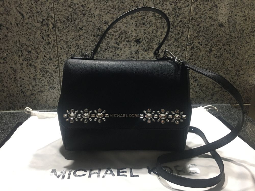 Michael Kors saffiano preta com cristais nova