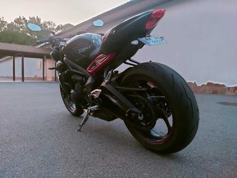 2020 TRIUMPH Street Triple 765 R