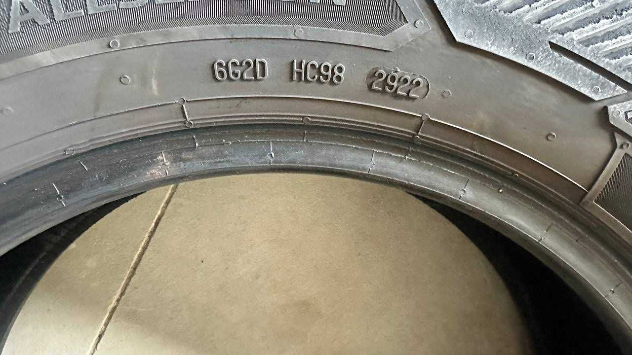 Шини зимові /всесезонні Barum 225 65 r16С