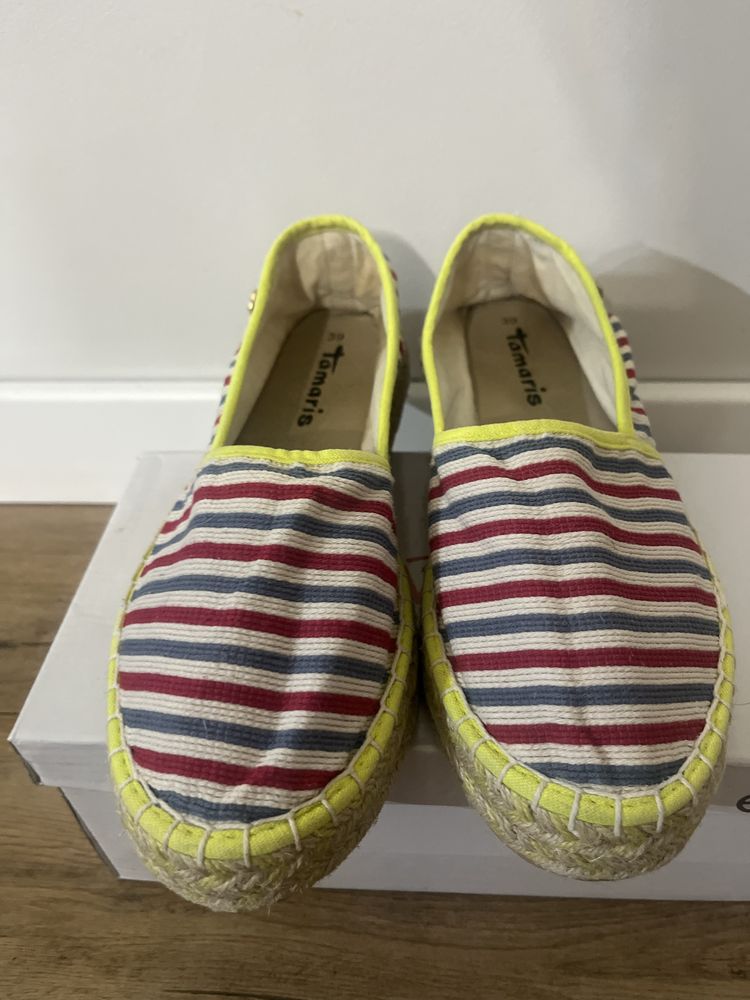 Espadryle w kolorowe paski, Tamaris