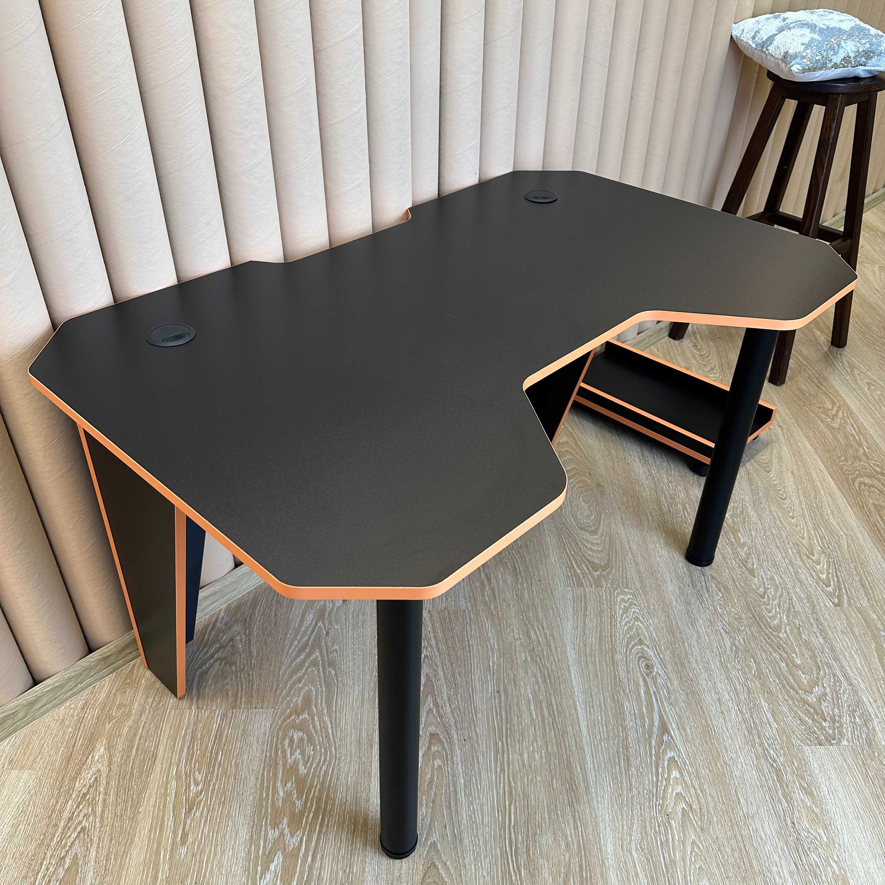 Геймерський комп'ютерний ігровий стіл KiberStol - Prism Black/Orange