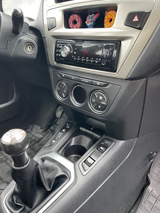 Продам авто на полном ходу , установлен хороший газ