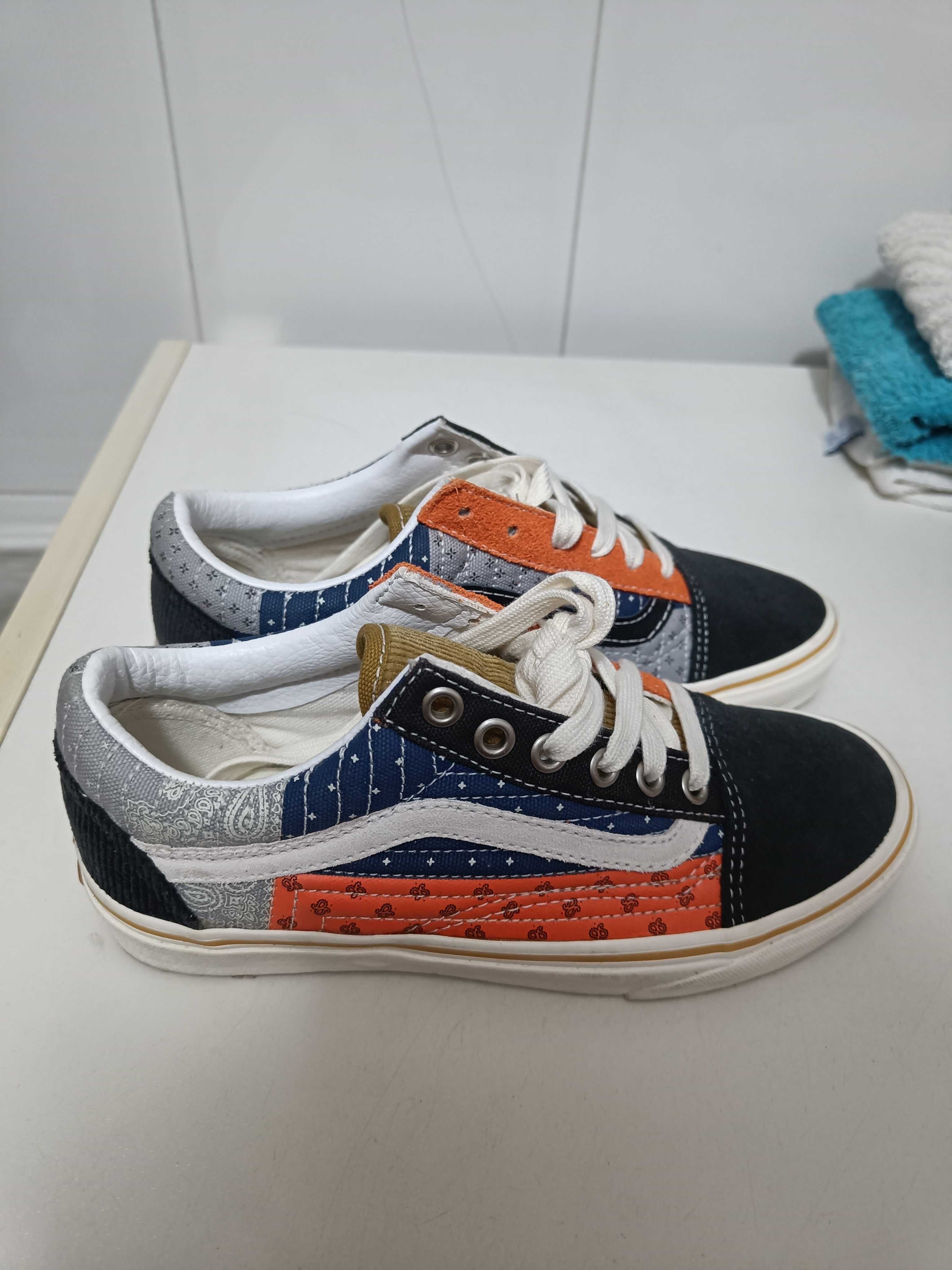 Vans edição limitada tamanho 36