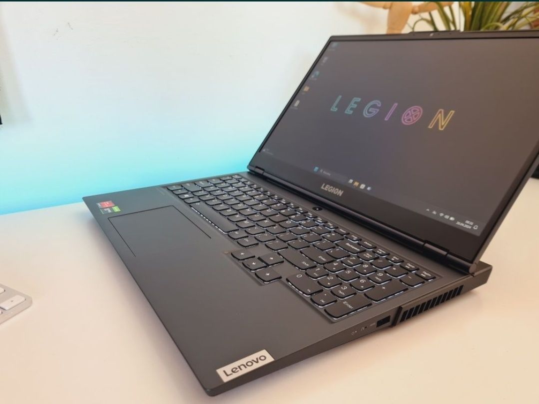 Laptop do gier Legion 5 R5-5600h 16GB/512GB GTX 1650Ti Gamingowy G04 A
