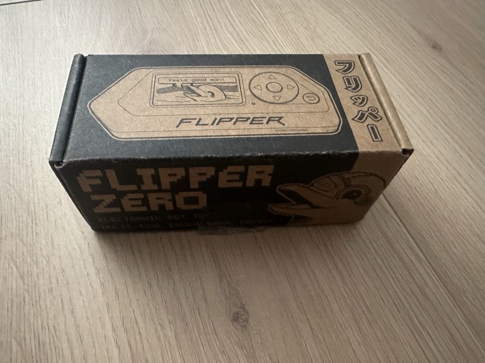 Flipper Zero + microSD 32GB