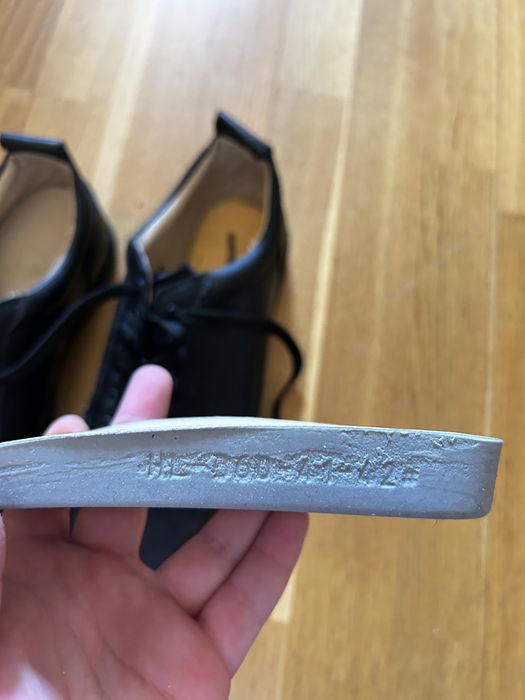 Christian Louboutin кросовки чорні шкіряні