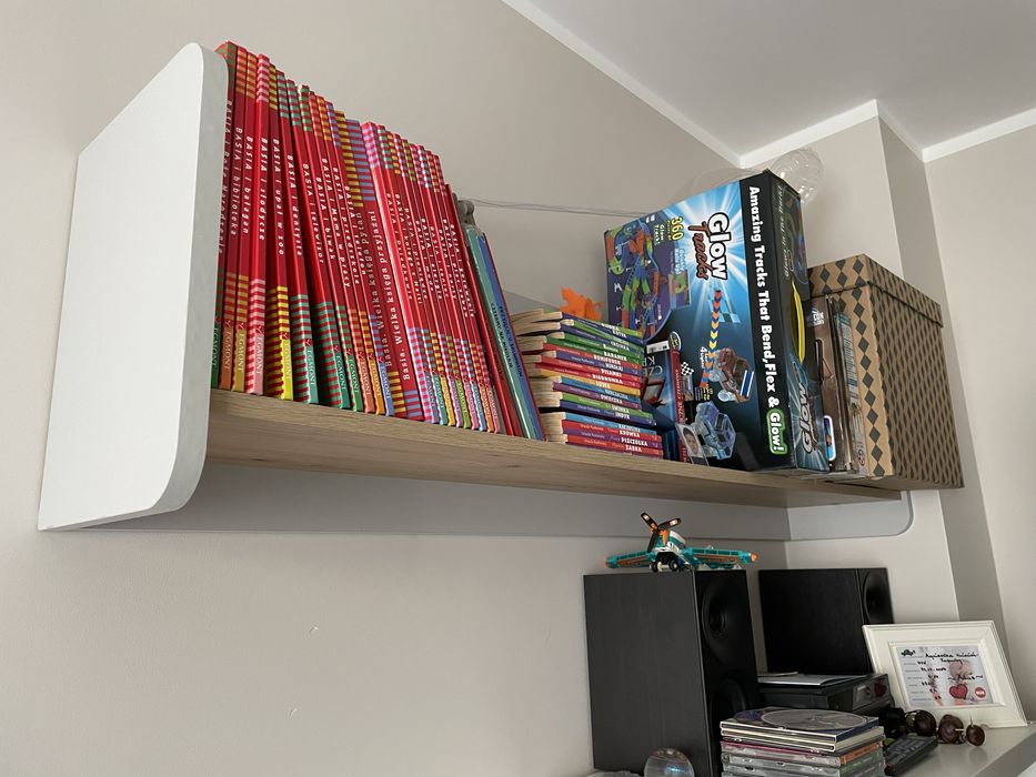 Półka na książki zabawki VIVERO dąb artisan