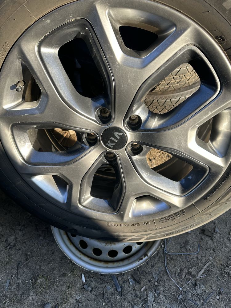 Диски з шинами hyundai Santa Fe,tucson,kia sorento,spoetage 52910c5320