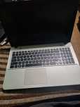 Laptop asus z systemem Windows 10