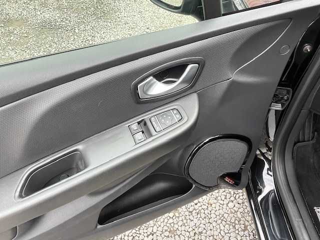 RENAULT CLIO 1.5 DCI