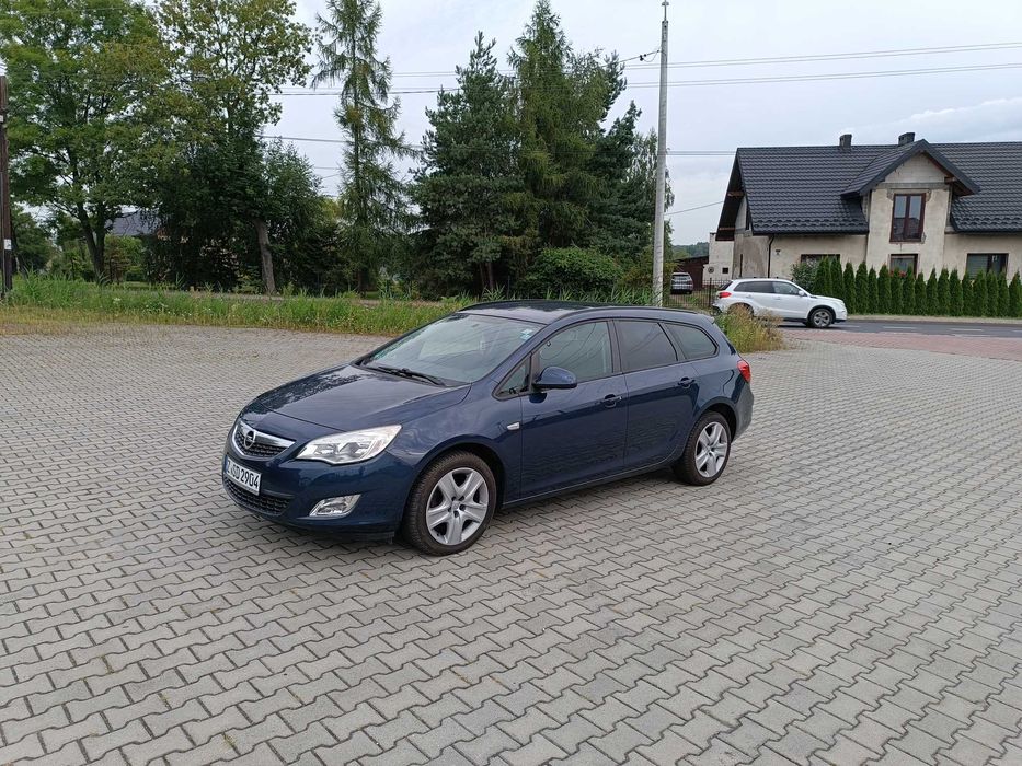 Opel Astra Klima! Tempomat! 1,4 Turbo! Serwis! z Niemiec! Opłacona!