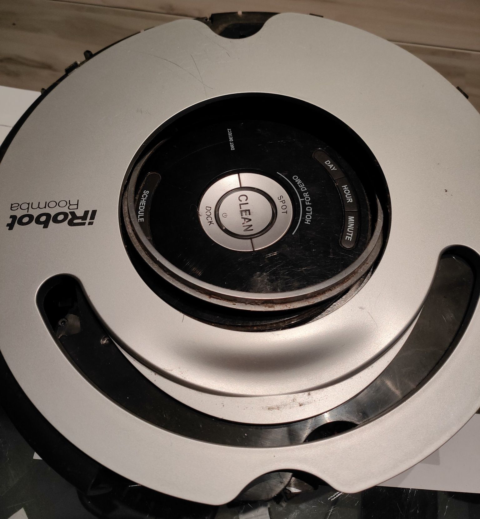 IRobot Roomba 560 czujniki