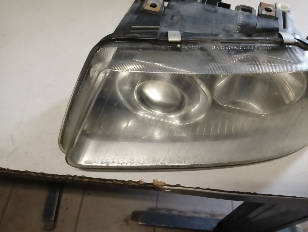 Audi A3 8L lift lampa lewa przednia przód