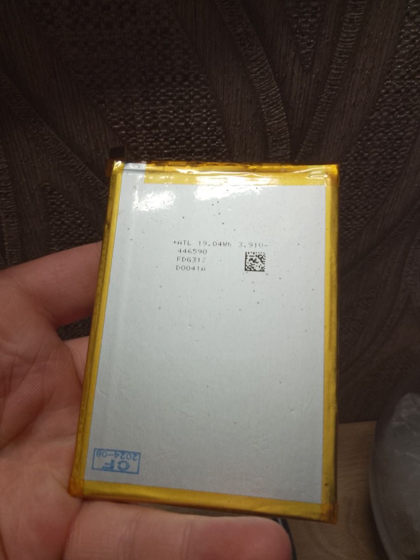 Запчастини на телефон MOTOROLA G14