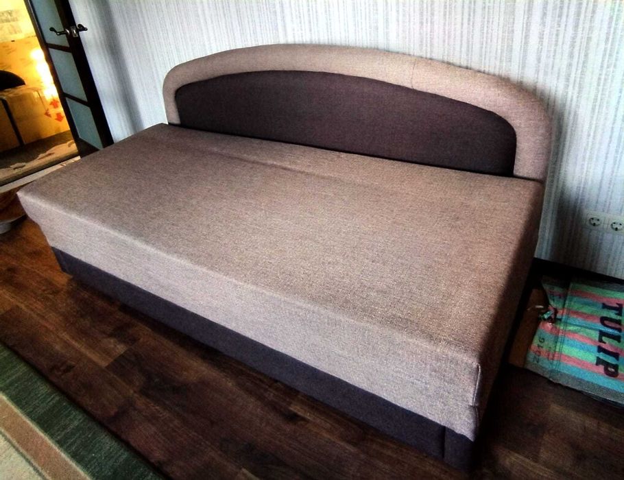 Розкладний диван