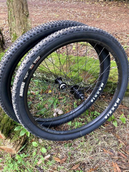 Componentes BTT diversos -  Cannondale Shimano Thomson Rockshox