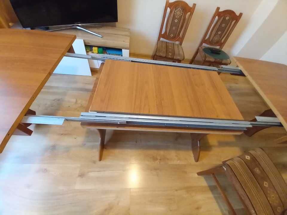 Stół z krzesłami 8 szt. komplet