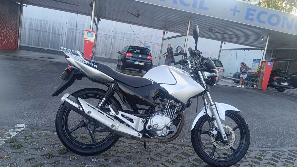 Moto ybr 125 Yamaha factor