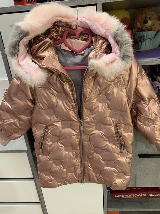 Курточка для дівчинки