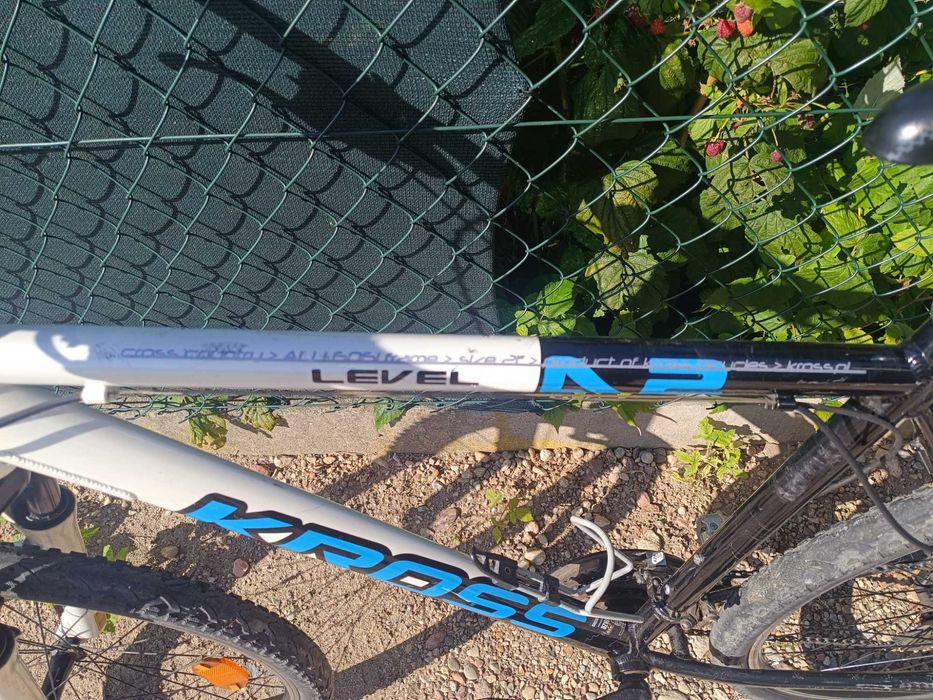 Rower Kross Level A2 Koła 26'' Rama 21'' Shimano Amor Suntour XCR