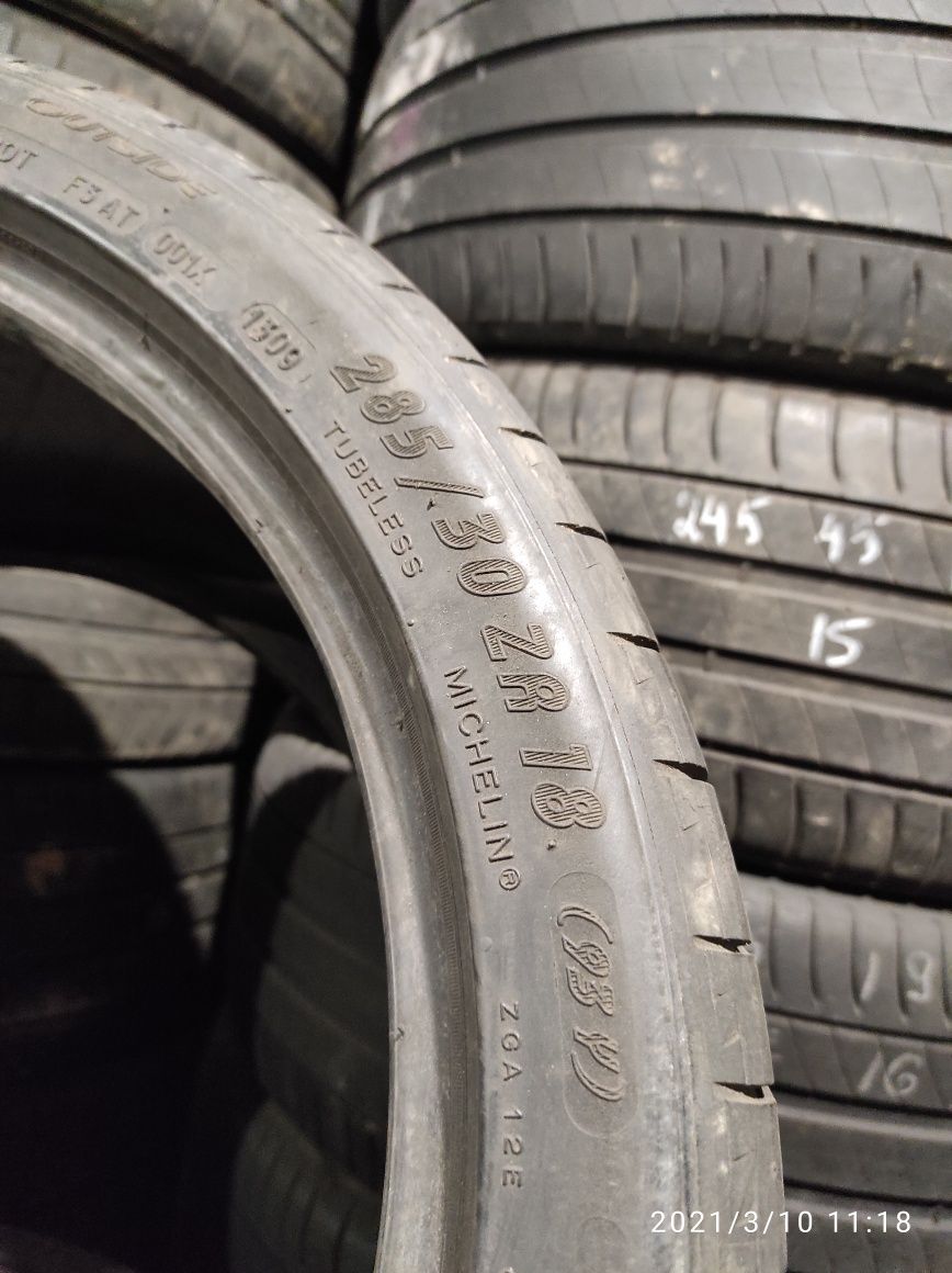 285.30.18 Michelin 2шт лето БУ склад шины резина из Европы R18