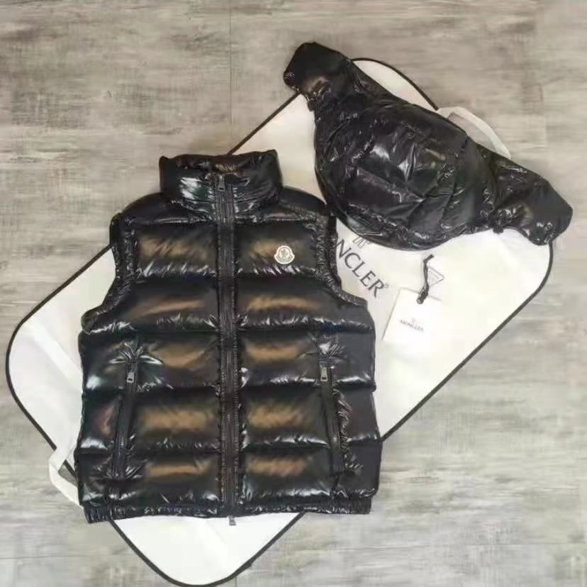 Жилет Moncler монклер