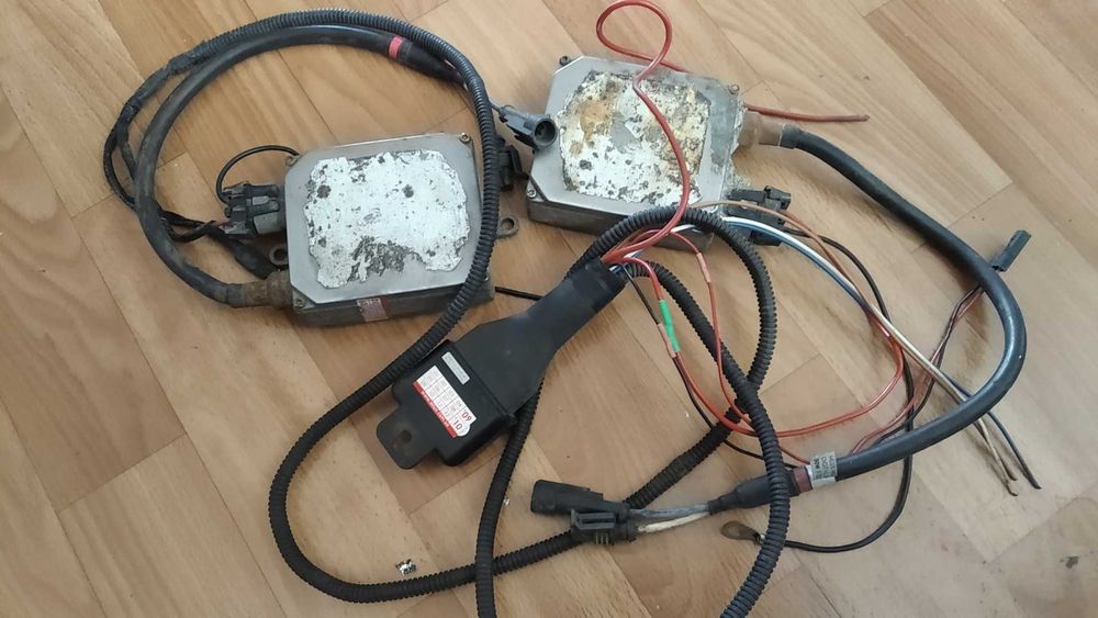 Устройство розжига ксеноновых ламп MLUX для автомобиля