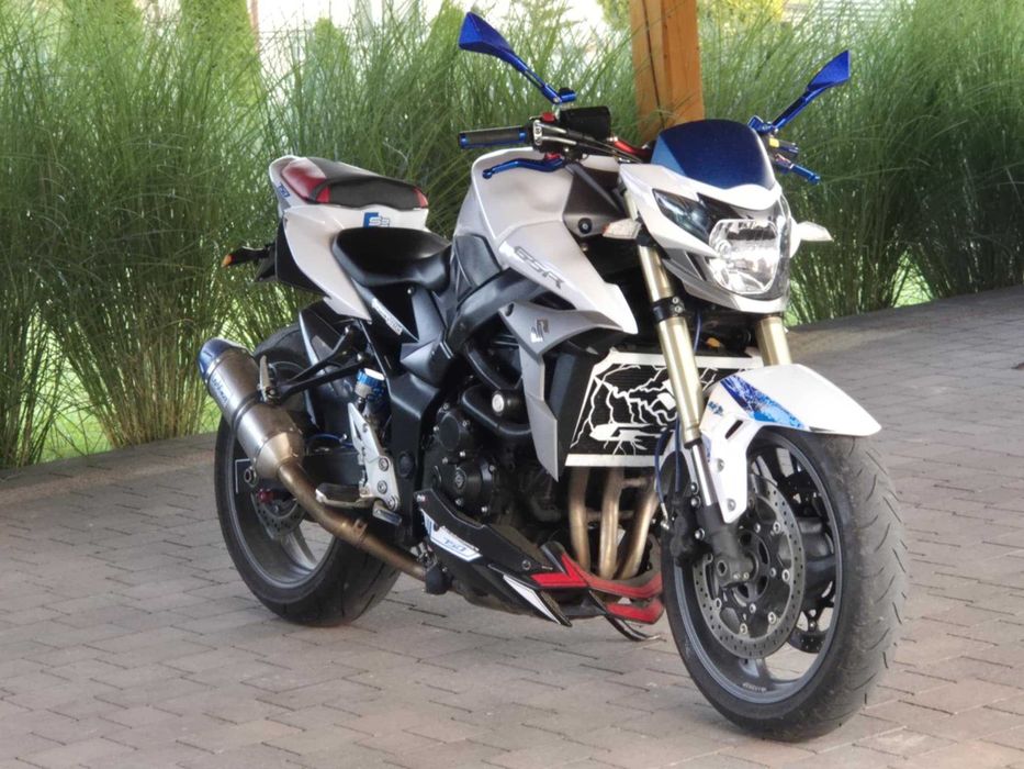Suzuki GSR750 106 Koni ,  2014 19.900tys.km