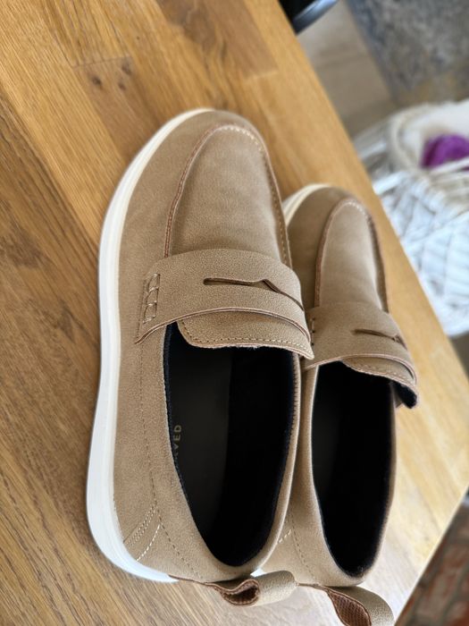 Mokasyna dla chłopca 34 Reserved