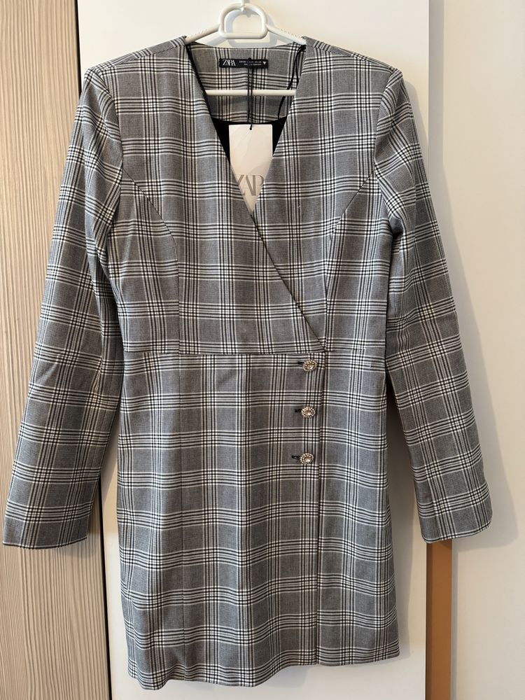 Sukienka zara elegancka zara do pracy xs