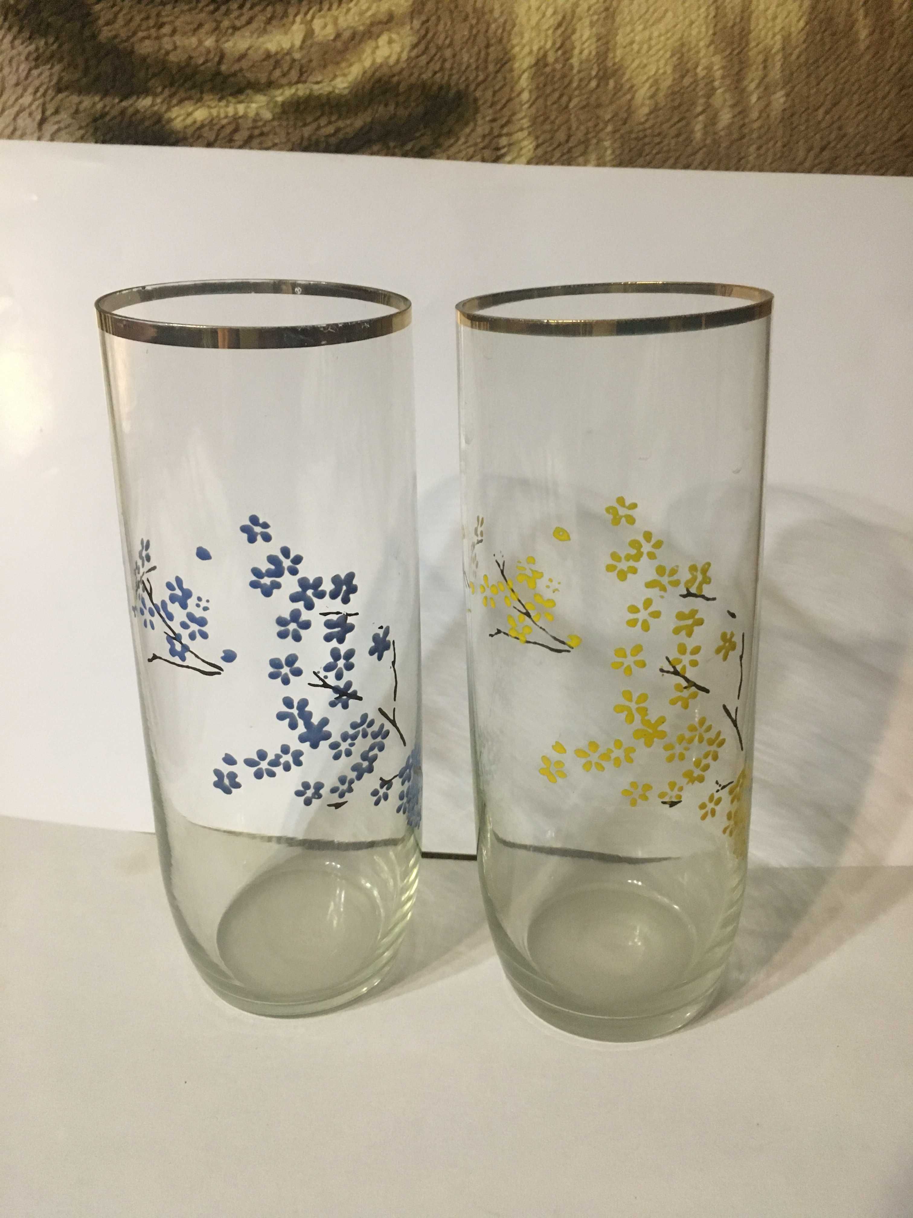 стаканы и  декорырованные бутылки и штофы на подарки