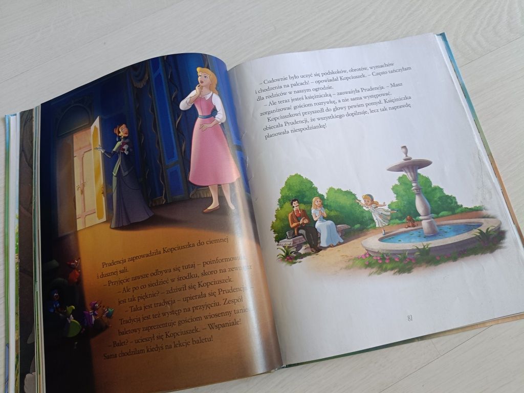 Książka Disney bajki 5 minut przed snem wpoukiwaih przygód
M.in 101 d