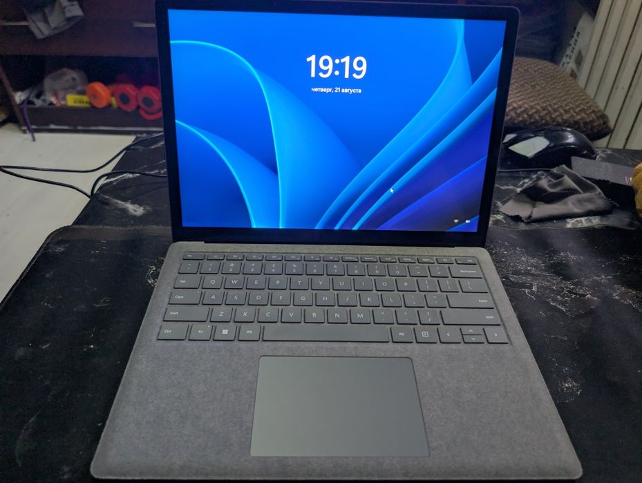 Surface laptop 5 16/512