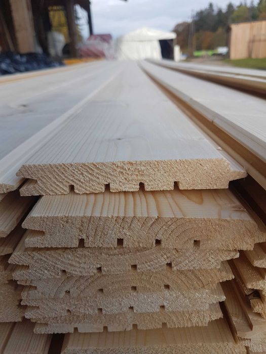 Deska elewacyjna grubość 18mm podbitka świerkowa SUPER JAKOŚĆ