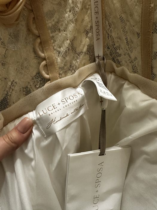 Весільне пишне плаття/ Весільна сукня