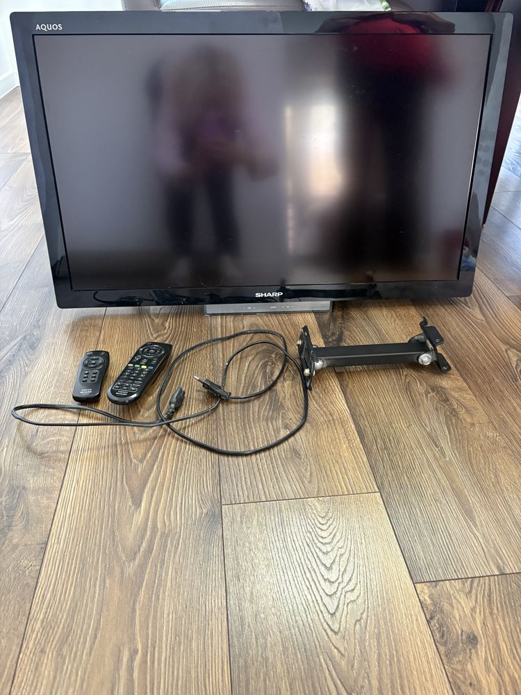 Telewizor sharp aquos 32 cale