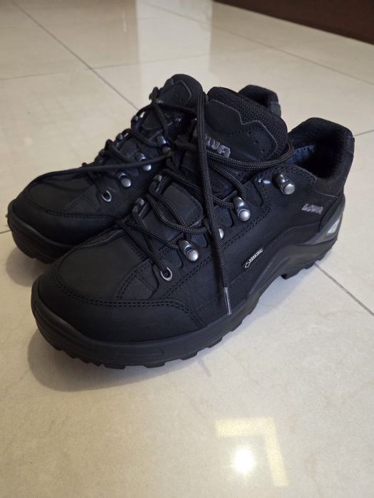 Lowa goretex 42, stan super