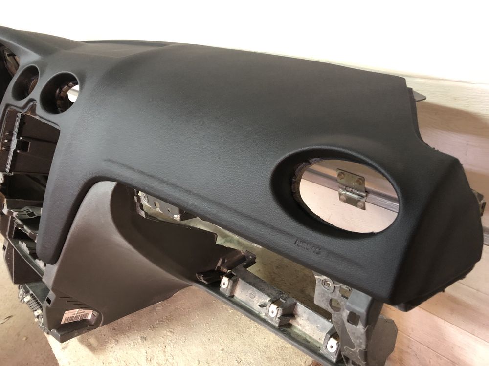 Ремонт ременів безпеки SRS Airbag Відновлення подушок безпеки