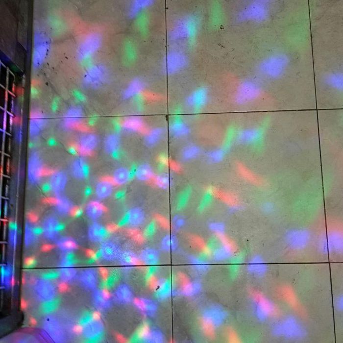 Lâmpada led rotativa cores