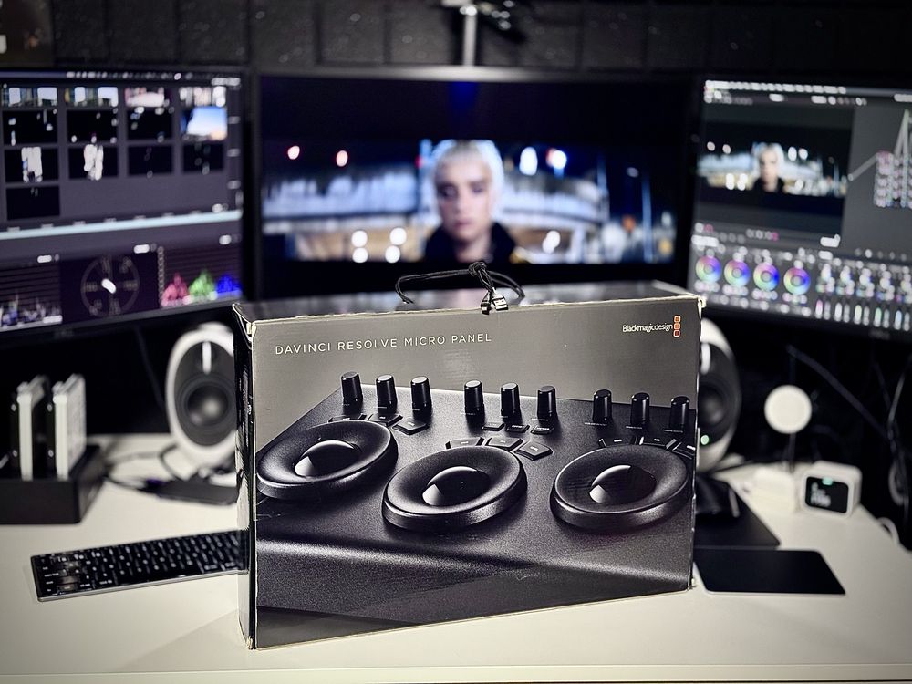 Blackmagic DaVinci Resolve Micro Panel