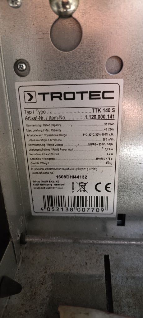 Osuszacz powietrza budowlany TROTEC-TTK 140S.