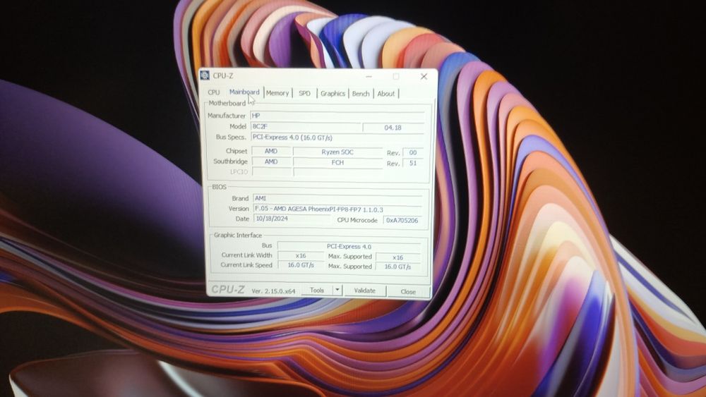 HP Victus 15 Ryzen 5-8645HS 16Gb 512SSD RTX4050 144Hz